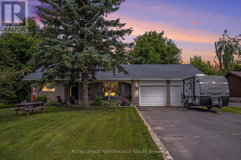 28638253/15-fair-street/maxville/north-glengarry/ontario/K0C1T0_1