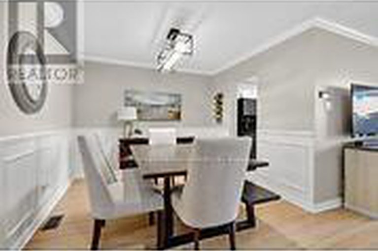 28946119/108-landover-crescent/emerald-meadowstrailwest/ottawa/ontario/K2M2W4_11