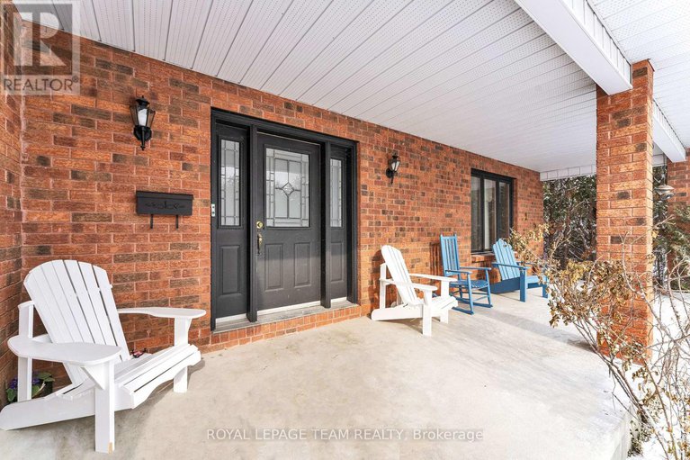 29341434/1409-mory-street/emerald-woodssawmill-creek/ottawa/ontario/K1T1C8_3