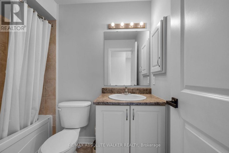 29392519/2351-glandriel-crescent/springridgeeast-village/ottawa/ontario/K4A4S8_39