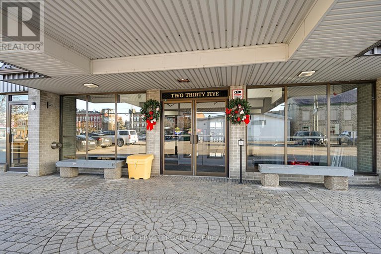 29141400/119-235-water-street/prescott/prescott/ontario/K0E1T0_2