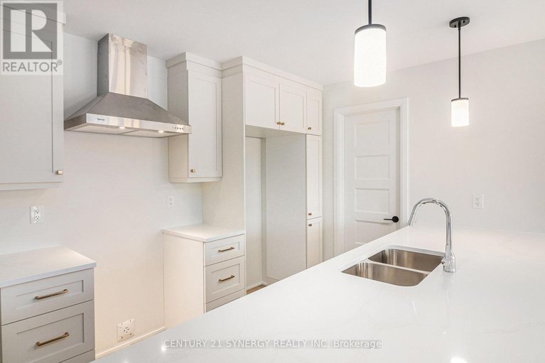 29633175/61-helen-street/north-stormont-finch-twp/north-stormont/ontario/K0A1R0_9