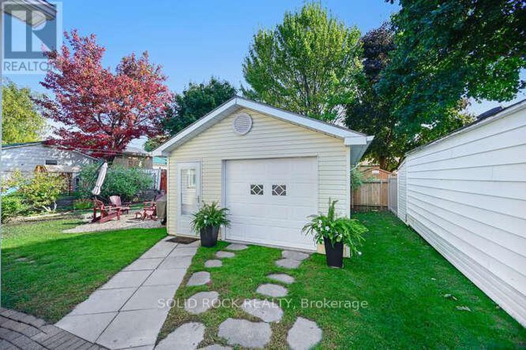 28957534/83-havelock-street/brockville/brockville/ontario/K6V4M2_22
