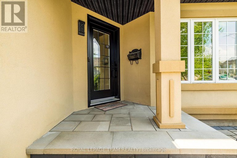 28449853/333-timbertrail-terrace/springridgeeast-village/ottawa/ontario/K4A5A6_4