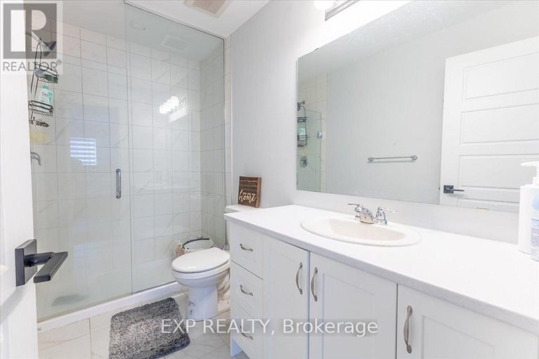 29581808/297-billrian-crescent/stittsville-north/ottawa/ontario/K2S3A6_13