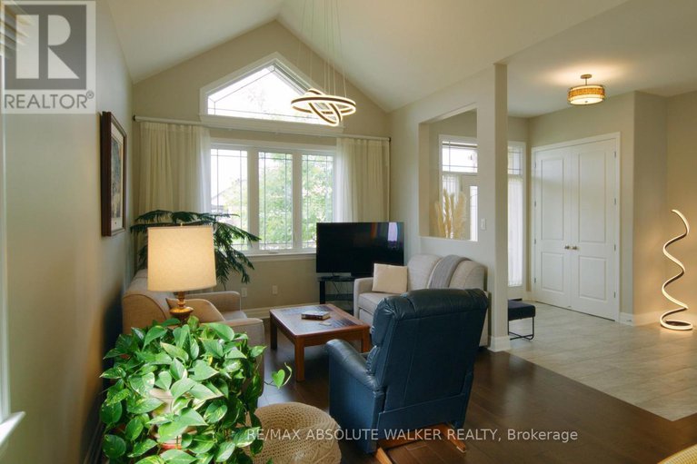 29161776/680-cobalt-street/clarencerockland-twp/clarence-rockland/ontario/K4K0L8_8