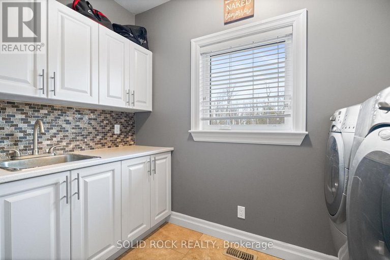 29595399/151-spruce-crescent/mississippi-mills-ramsay-twp/mississippi-mills/ontario/K7C3P1_11