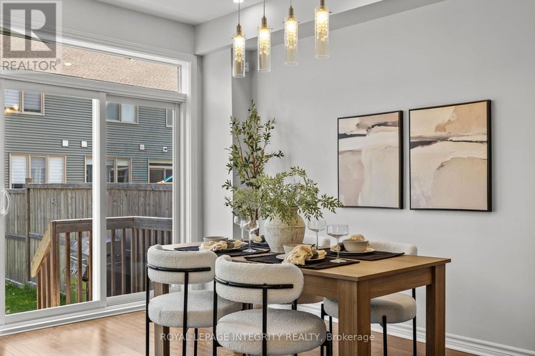 28798693/98-jardiniere-street/remainder-of-stittsville-area/ottawa/ontario/K2S2K2_6