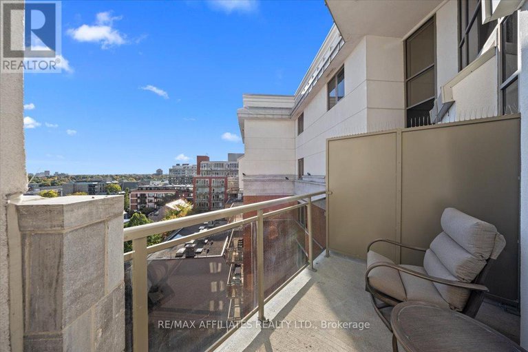 28976814/ph804-320-mcleod-street/ottawa-centre/ottawa/ontario/K2P1A3_38