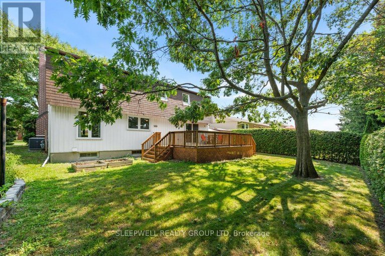 28669425/43-parkglen-drive/meadowlandsst-claire-gardens/ottawa/ontario/K2G3G7_42