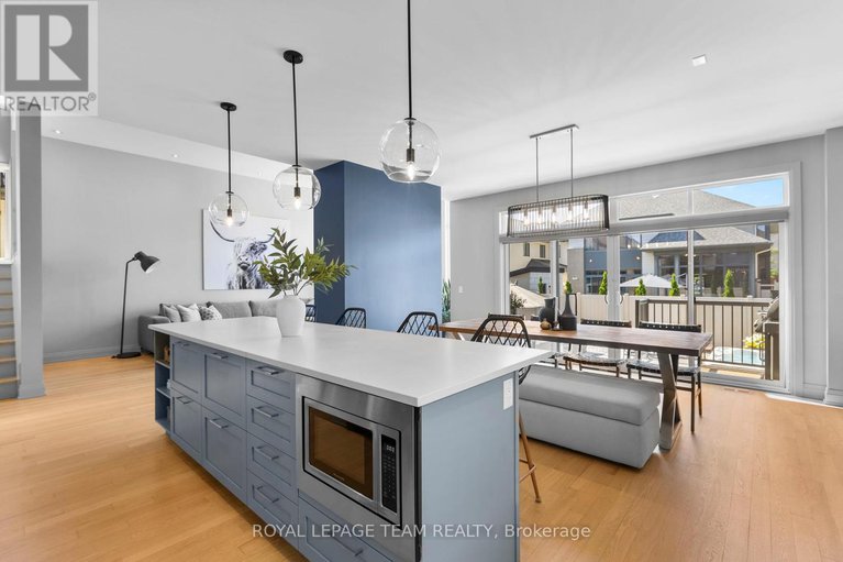 28584375/304-long-acres-street/bridlewood/ottawa/ontario/K2M0H1_18