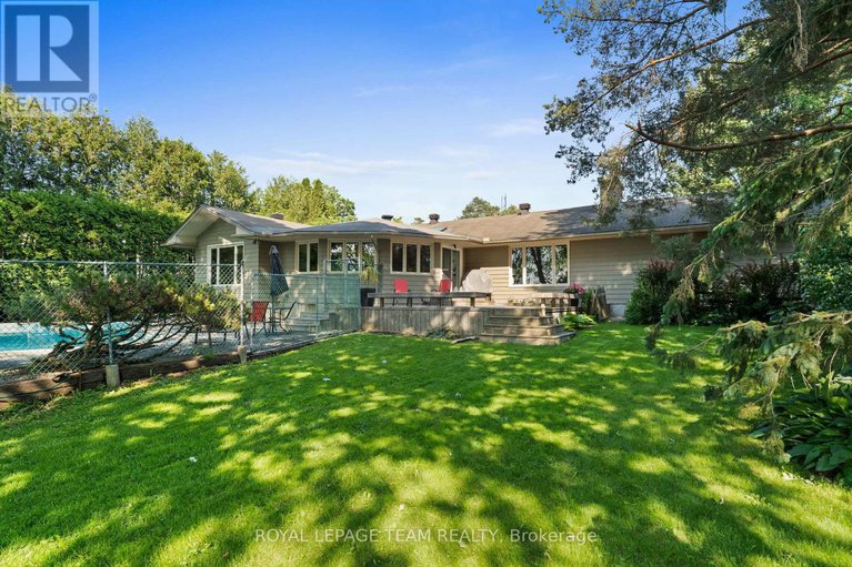 28476575/56-ryeburn-drive/riverside-southgloucester-glen/ottawa/ontario/K1V1H5_36