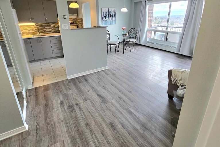 29631803/1113-20-chesterton-drive/borden-farmstewart-farmcarleton-heightsparkwood-hills/ottawa/ontario/K2E6Z7_13