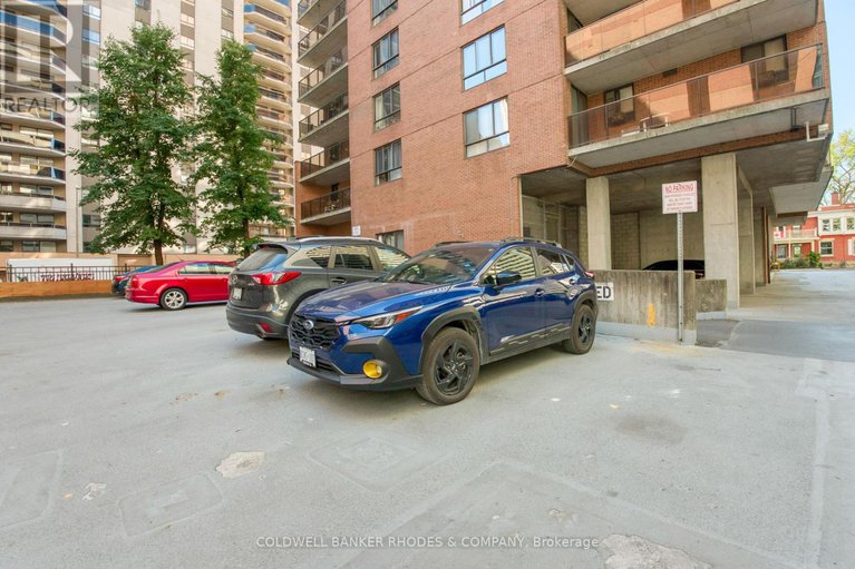28904889/301-475-laurier-avenue-w/ottawa-centre/ottawa/ontario/K1R7X1_29
