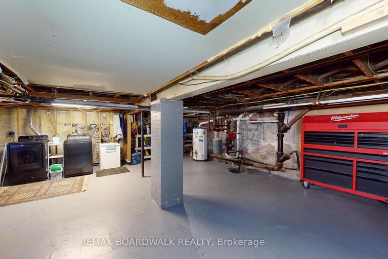 29446613/407-king-street-w/brockville/brockville/ontario/K6V3S8_68