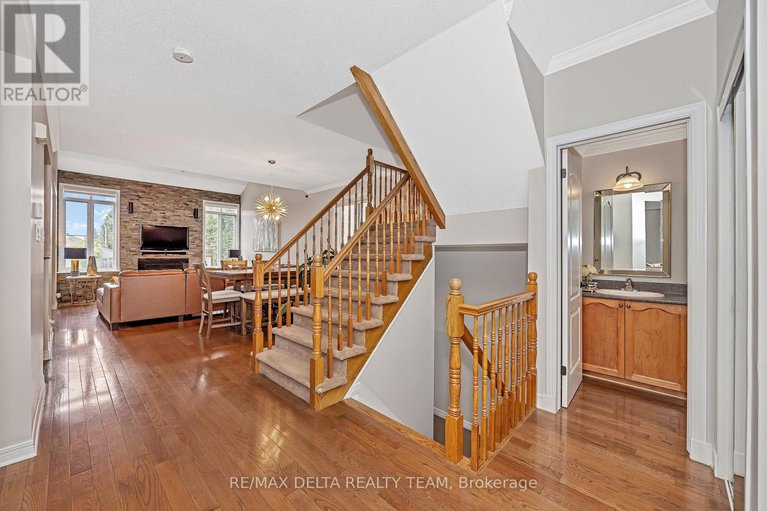 28589205/1922-lobelia-way/springridgeeast-village/ottawa/ontario/K4A4R1_25