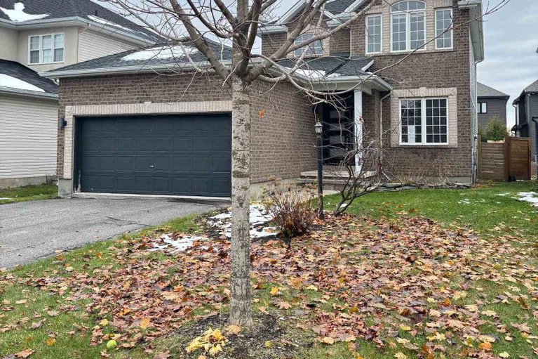 29107094/78-friendly-crescent/stittsville-south/ottawa/ontario/K2S2B5_1