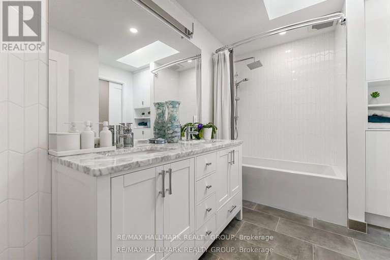 29052704/396-roosevelt-avenue/westboro-west/ottawa/ontario/K2A1Z3_33