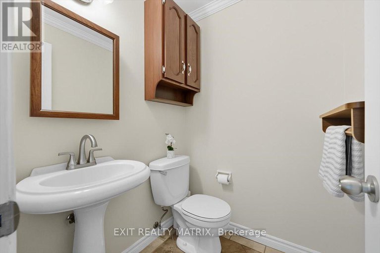 28933679/159-dunlop-crescent/village-of-russell/russell/ontario/K4R1B3_19