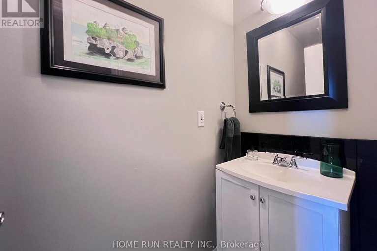 29272340/4-cadence-gate/bridlewood/ottawa/ontario/K2M1G9_14