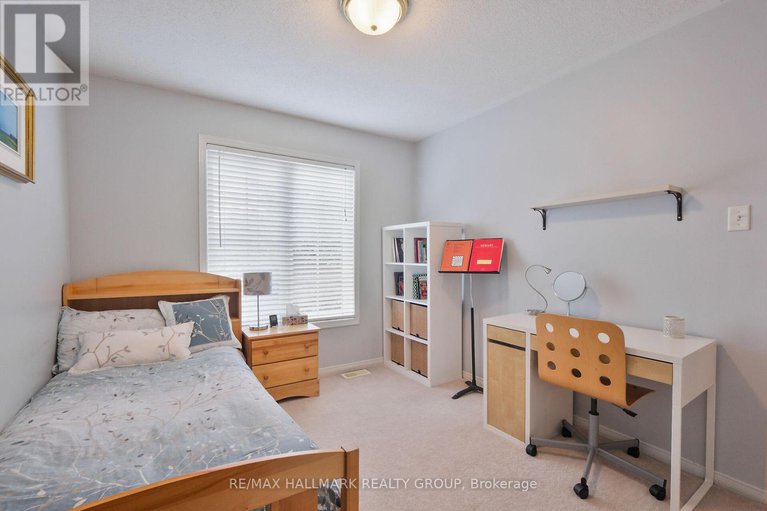 28595258/15-mcpeake-place/morgans-grantsouth-march/ottawa/ontario/K2K3K4_35
