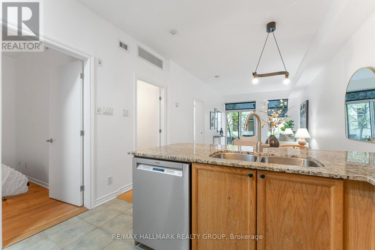 28907121/120-205-bolton-street/lower-townbyward-market/ottawa/ontario/K1N1K7_24
