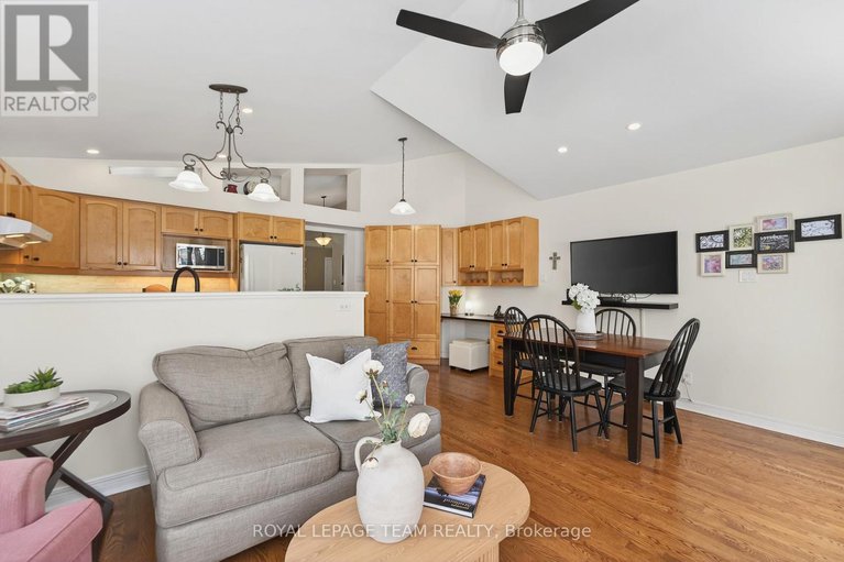 29403443/81-waterthrush-crescent/bridlewood/ottawa/ontario/K2M2V1_21