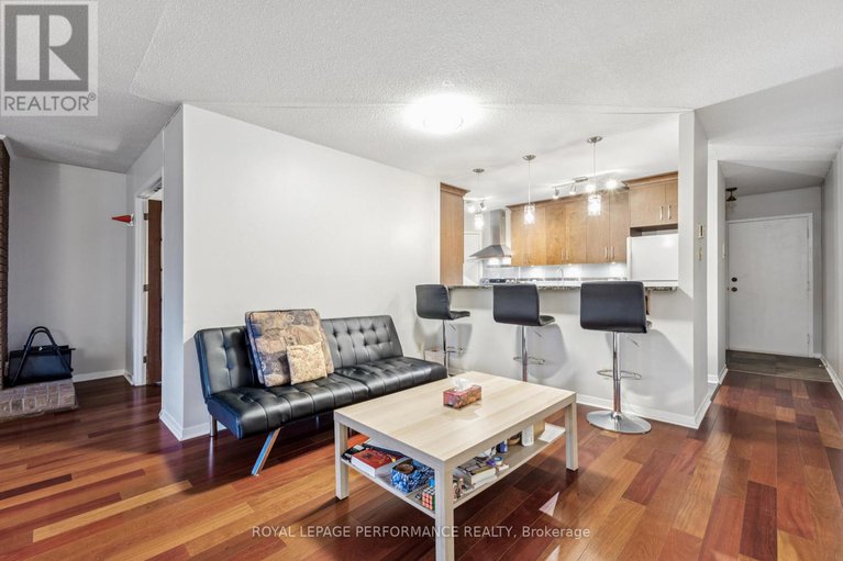 28588727/4-71-sweetland-avenue/sandy-hill/ottawa/ontario/K1N7T9_5