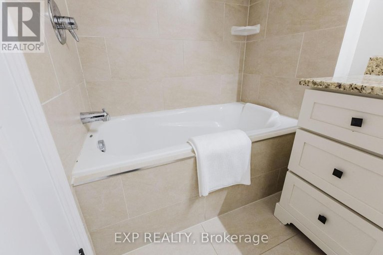28689917/91-penfield-drive/beaverbrook/ottawa/ontario/K2K1L9_31