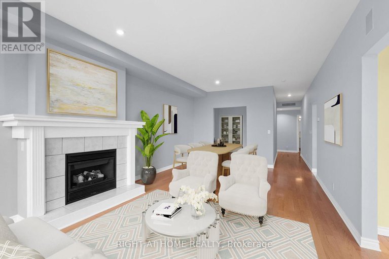 29024112/703-136-darlington-private-se/hunt-clubwestern-community/ottawa/ontario/K1V0X6_11