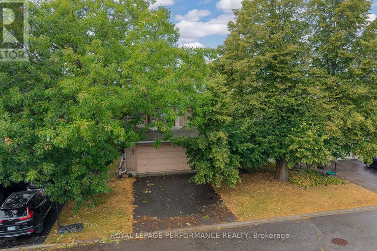 28787698/31-willow-glen-drive/bridlewood/ottawa/ontario/K2M1K8_13