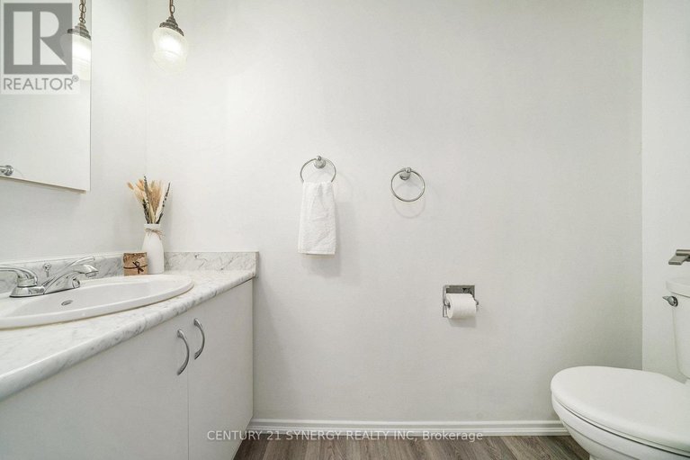 29516253/46-7-glencoe-street/arlington-woods/ottawa/ontario/K2H8S5_7