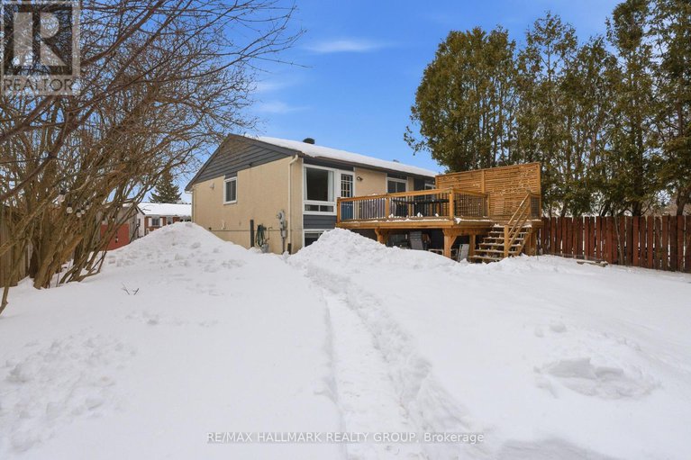 29378693/24-binscarth-crescent/glencairnhazeldean/ottawa/ontario/K2L1S1_34