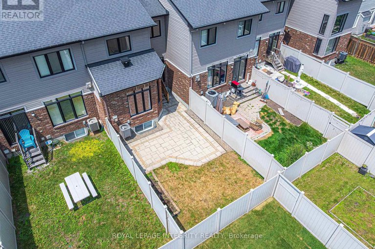 28652638/216-cooks-mill-crescent/riverside-south/ottawa/ontario/K1V2N1_43