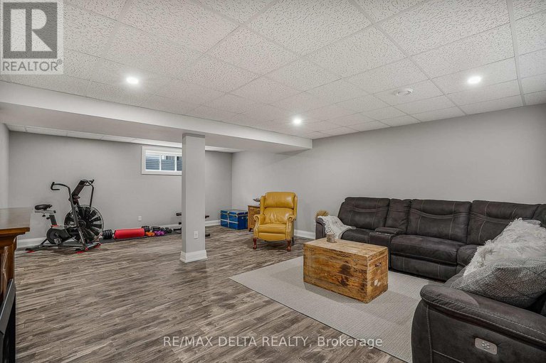 28925519/390-mercury-street/town-of-rockland/clarence-rockland/ontario/K4K0G7_31