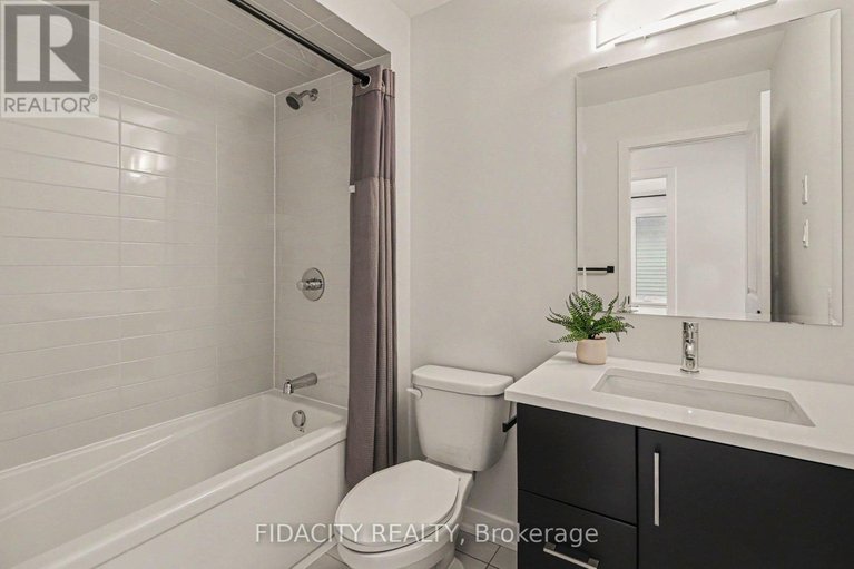 29654929/1768-crux-road/mer-bleuebradley-estatesanderson-park/ottawa/ontario/K1W0R3_19