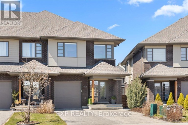 29639799/769-brian-good-avenue/riverside-southgloucester-glen/ottawa/ontario/K4M0E3_1