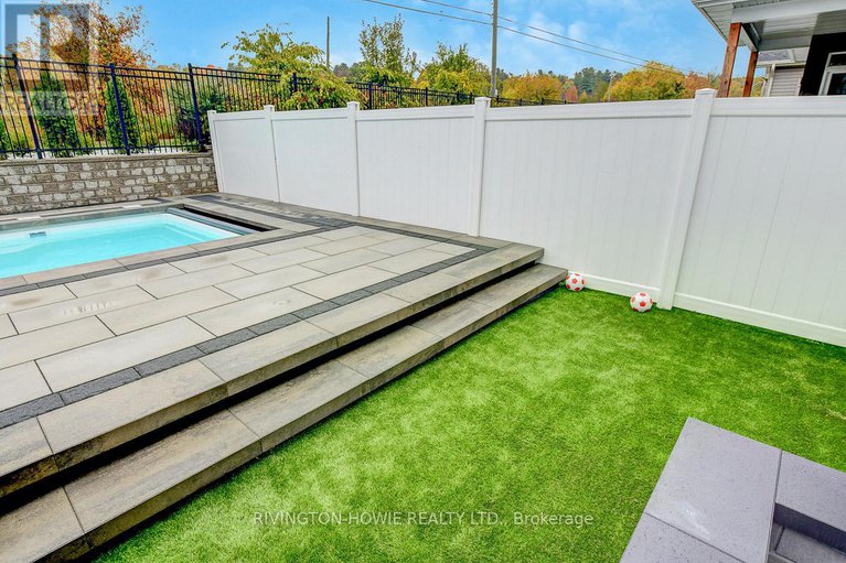 28926475/743-meadowridge-circle/carp/ottawa/ontario/K0A1L0_41