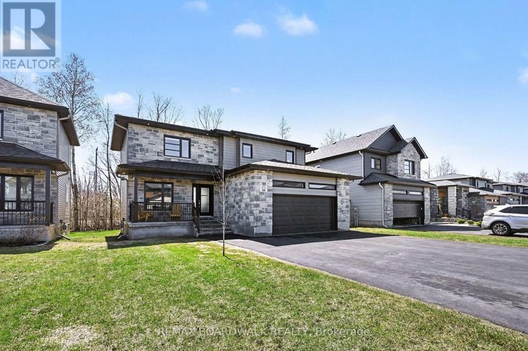 29647826/160-hybrid-street/embrun/russell/ontario/K0A1W0_3