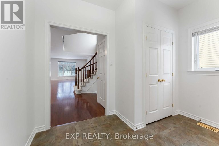 29186601/119-anfield-crescent/barrhaven-east/ottawa/ontario/K2G7B7_5