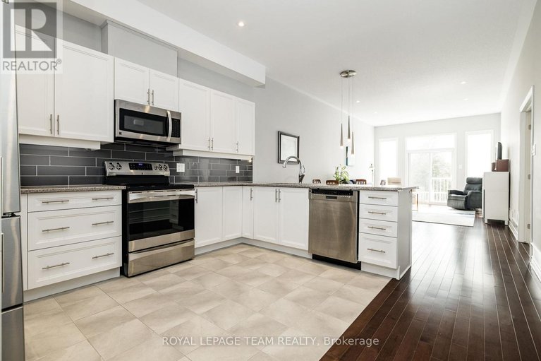 29606354/156-oxford-street-w/kemptville/north-grenville/ontario/K0G1J0_11