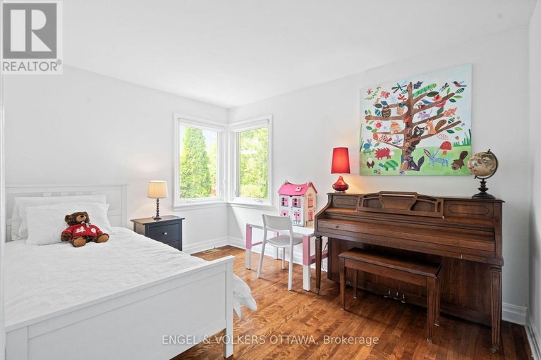 29595152/249-faircrest-road/alta-vistafaircrest-heights/ottawa/ontario/K1H5C9_32