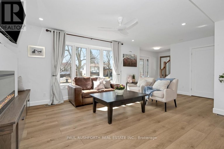 29603327/2725-baylie-avenue/redwood-park/ottawa/ontario/K2H6Y7_9