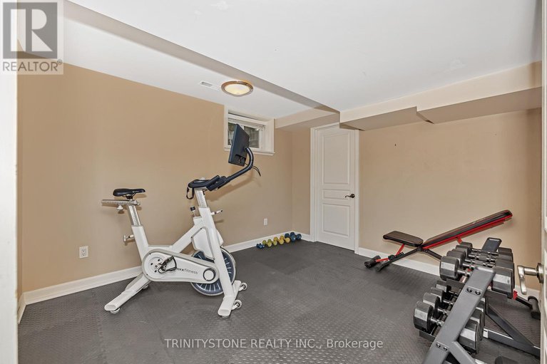 28638172/32-kyle-avenue/stittsville-central/ottawa/ontario/K2S1G9_40