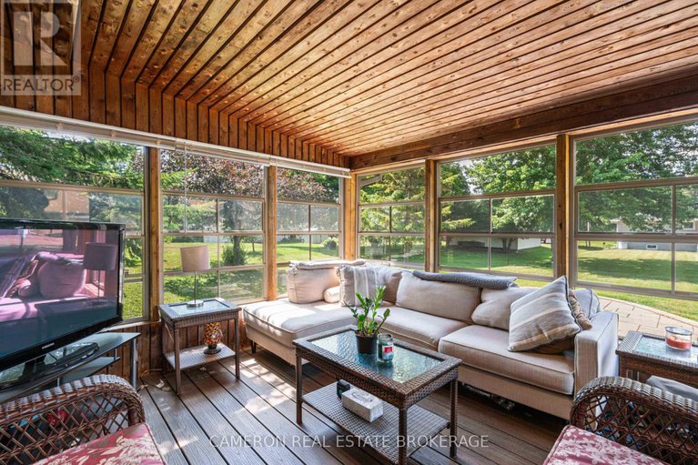 28597811/18231-oak-drive/south-glengarry-charlottenburgh-twp/south-glengarry/ontario/K0C2J0_27
