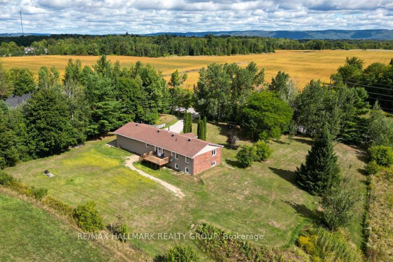 28836989/3983-woodkilton-road/dunrobin/ottawa/ontario/K0A3M0_45