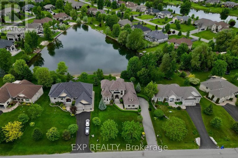 29536082/6715-suncrest-drive/greely/ottawa/ontario/K4P0B3_44