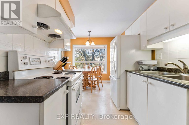 29383913/5-mullcraft-crescent/longfields/ottawa/ontario/K2J4P8_9