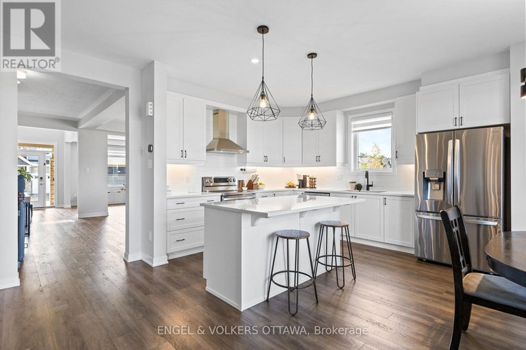 28758324/119-green-ash-avenue/goulbourn-twp-from-franktown-rdsouth-to-rideau/ottawa/ontario/K0A2Z0_15