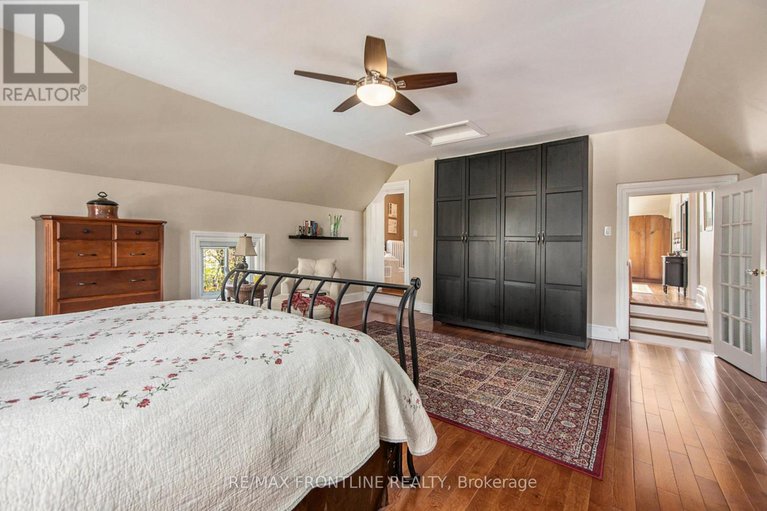 29431396/2-george-street-n/smiths-falls/smiths-falls/ontario/K7A1X9_21